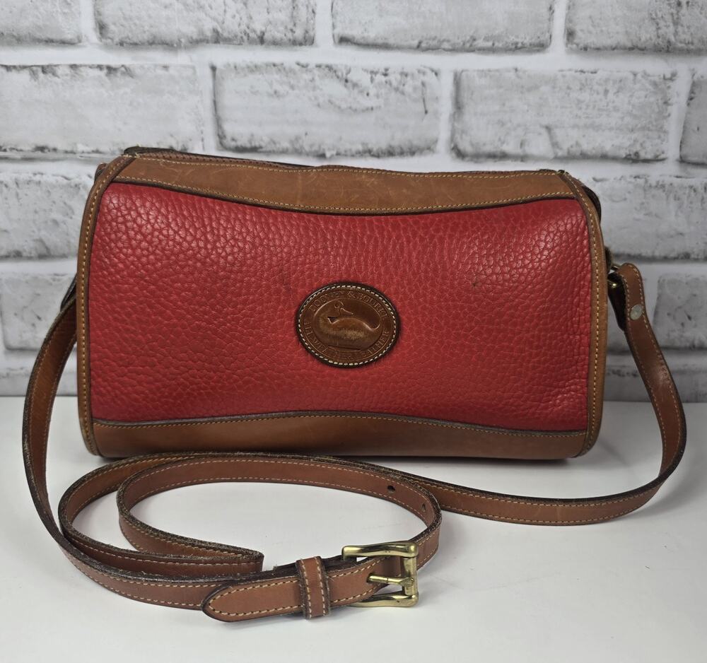 Vtg 90's Dooney & Bourke Crossbody Red Pebbled Leather Handbag Purse W Strap